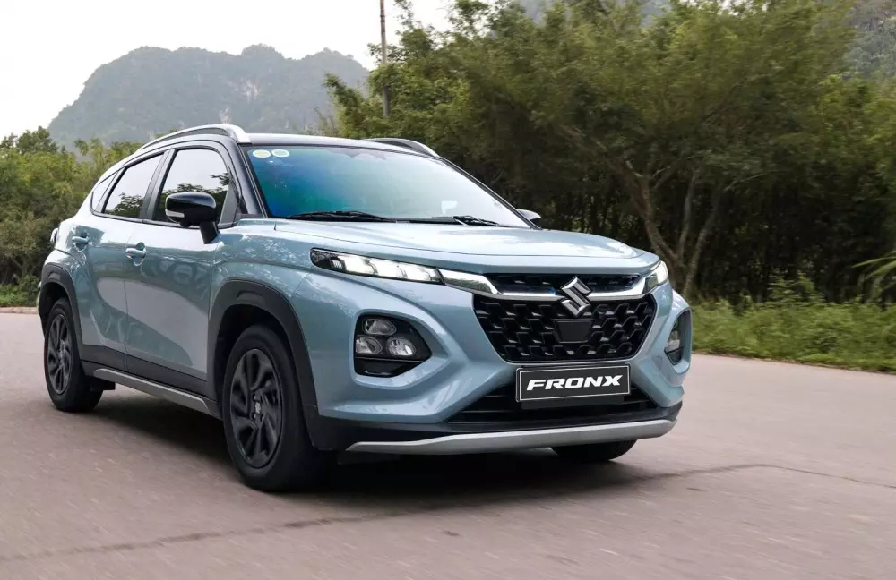 giá xe Suzuki Fronx.
