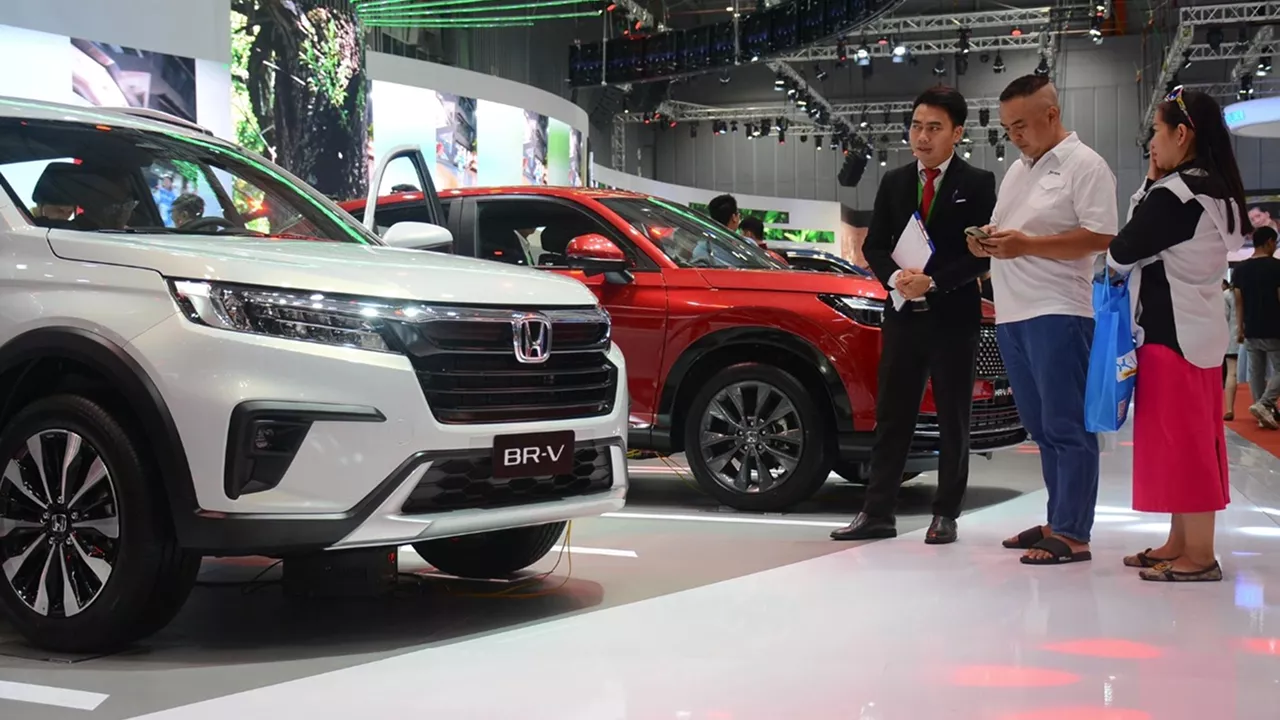 Giảm phí đăng ký xe Giảm phí đăng ký xe.