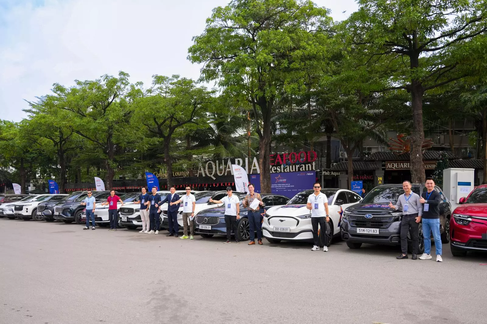 24 mẫu xe lái thử dành cho 20 thành viên hội đồng ban giám khảo