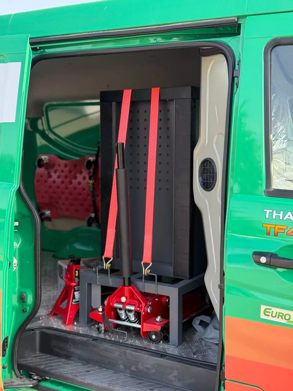 Quy trình vận hành được tối ưu hóa để đảm bảo lực lượng cứu hộ xuất phát ngay lập tức trong vòng 15 phút.