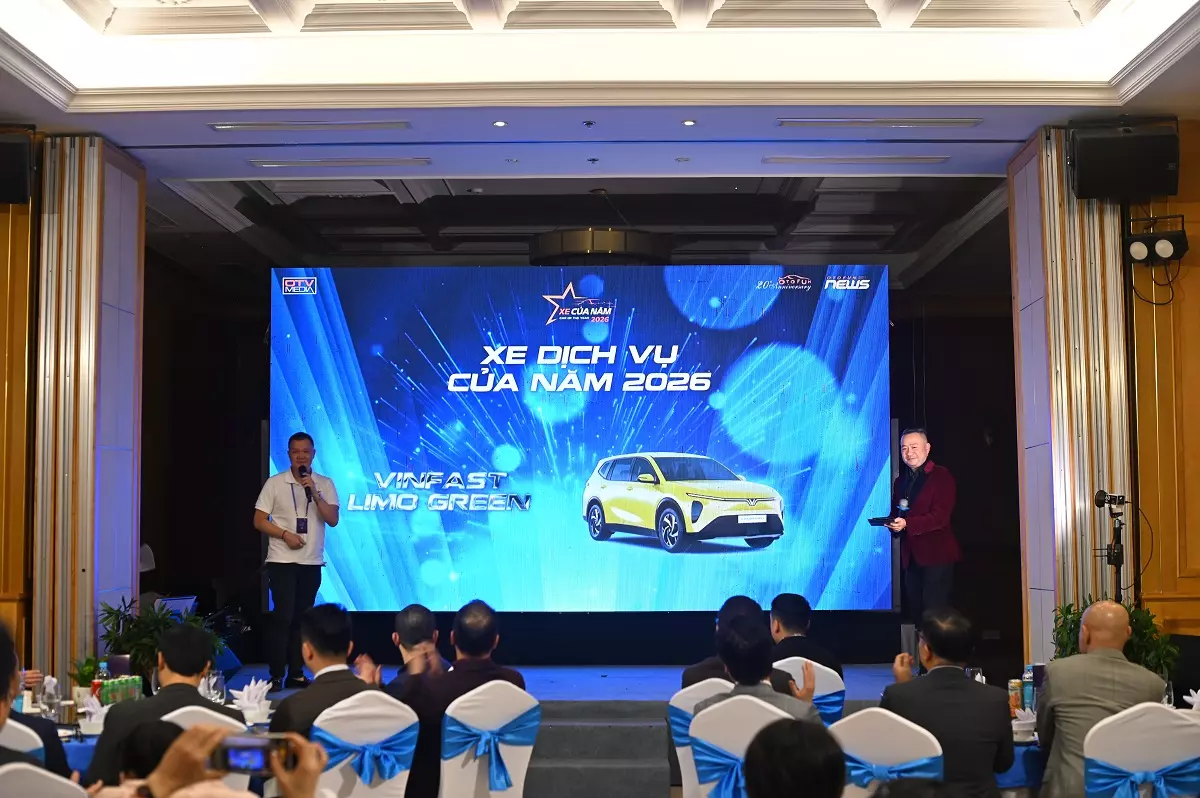 VinFast Limo Green2.