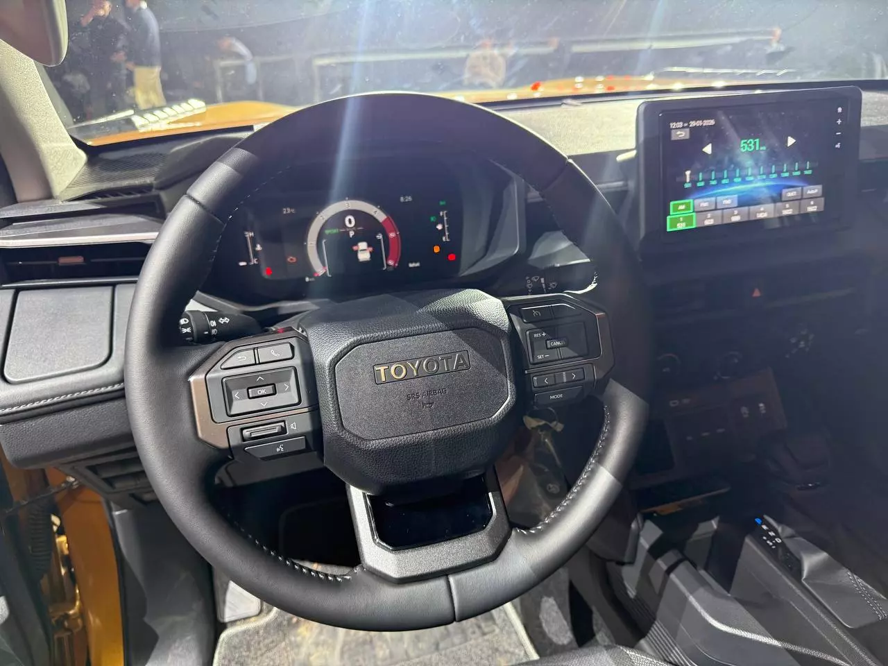 Kh&ocirc;ng gian nội thất của Hilux 2026.