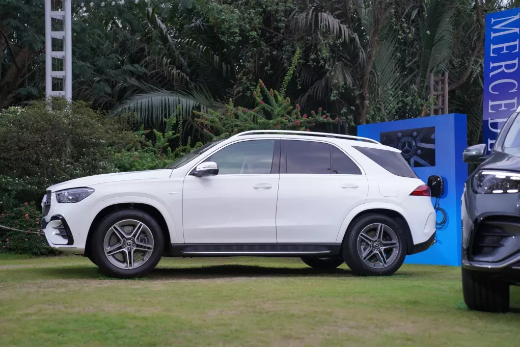 Ngoại thất Mercedes-Benz GLE 400 e 4MATIC.