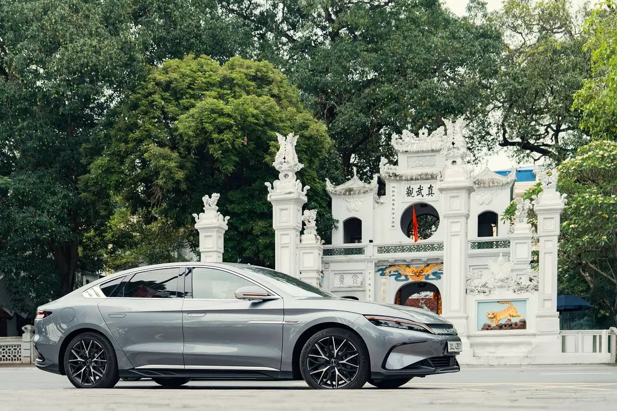 Mẫu sedan EV hạng sang BYD Han của BYD..