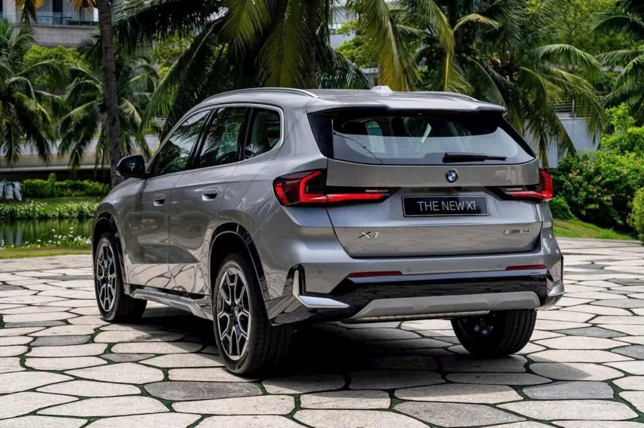 BMW X1 .