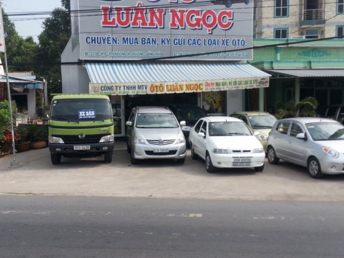 Ô tô Luân Ngọc (1)