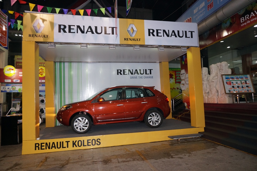 Renault - Hà Nội (2)