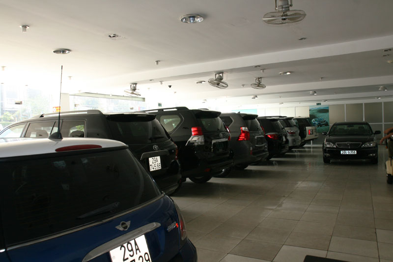 Salon Auto Hoàn Kiếm (6)