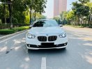 Trắng nội thất nâu, chạy hơn 6 vạn siêu mới, nhập khẩu nguyên chiếc, lên rất nhiều đồ