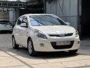 Xe 5 chỗ giá rẻ - Số tự động