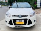Màu trắng giá hữu nghị
