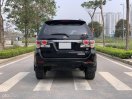 Màu đen, 575tr