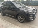 Màu đen, giá chỉ 795 triệu