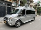 Xe màu bạc giá cạnh tranh