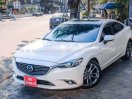 Màu trắng, số tự động
