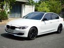 BMM 320i trắng đồ chơi hơn 200