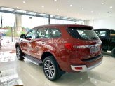 Ford Everest Titanium 2.0 AT 4x2 2022 - Hỗ trợ trước bạ giảm ngay 90 triệu, lãi suất 0,5%, hỗ trợ vay 90% tặng bảo hiểm vật chất, phim 3M