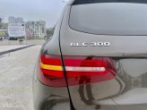 Mercedes-Benz GLC 300 4Matic 2017 - Màu nâu cafe, xe một chủ từ đầu, nói không với xe đâm đụng ngập nước