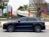 Porsche Cayenne S 2019 - Màu đen, nội thất 2 màu Bordeaux Red, một chủ từ mới, biển thành phố