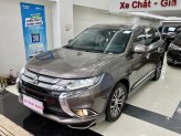 Mitsubishi Outlander 2017 - Xe màu nâu