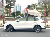 Porsche Cayenne S 2015 - Màu trắng/ nội thất 2 màu, biển thành phố - Tên tư nhân