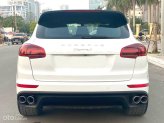 Porsche Cayenne S 2015 - Màu trắng/ nội thất 2 màu, biển thành phố - Tên tư nhân