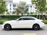 Mercedes-Benz C200 Exclusive 2021 - Màu trắng, xe nhập