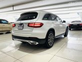 Mercedes-Benz GLC 250 4Matic 2018 - Cần bán xe biển thành phố, xe siêu đẹp, có trả góp