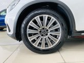 Mercedes-Benz GLC 250 4Matic 2018 - Cần bán xe biển thành phố, xe siêu đẹp, có trả góp