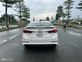 Hyundai Elantra 1.8 MT 2018 - Odo 2 vạn kilomet xịn