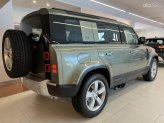 Land Rover Defender 2.0 110HSE 2025 - Xe trang bị cao cấp nhập khẩu chính hãng mới, giá tốt nhất. Xe giao ngay