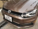 Volkswagen Polo 1.6 Hatchback 2022 - {Mua xe này tiết kiệm] công ty thanh lý xe màu nâu like new- Còn BH chính hãng hơn 2 năm