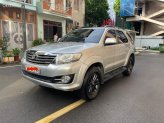 Toyota Fortuner 2.7 V 4X2 AT 2016 - Siêu mới cho em xe cũ máy zin - Bao check xe chính hãng - Tặng 1 năm chăm xe