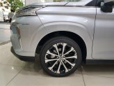 Toyota Veloz Cross 1.5 CVT 2022 - [Giao xe ngay] Ưu đãi tốt nhất trong tháng - Tặng phụ kiện kèm 1 năm chăm sóc xe miễn phí