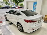 Hyundai Elantra 1.6 AT Đặc biệt 2018 - Màu trắng, biển Hà Nội
