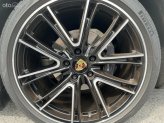 Porsche Panamera 4 Executive 2019 - Xe gia đình sử dụng, ít đi, giá tốt