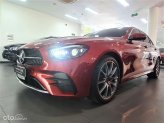 Mercedes-Benz E300 AMG V1 2022 - Màu đỏ, siêu lướt chính hãng