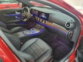 Mercedes-Benz E300 AMG V1 2022 - Màu đỏ, siêu lướt chính hãng