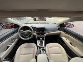 Hyundai Elantra 2018 - Cần bán gấp xe