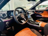 Mercedes-Benz C300 AMG 2023 - Giảm 50% trước bạ, màu trắng giao ngay