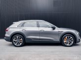 Audi e-tron 2022 - Mẫu xe điện đẳng cấp của Đức cạnh tranh với Tesla