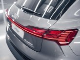 Audi e-tron 2022 - Mẫu xe điện đẳng cấp của Đức cạnh tranh với Tesla