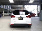 Kia Rondo 2.0 GMT 2022 - Xe màu trắng