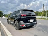 Peugeot 5008 2018 - Màu đen full option