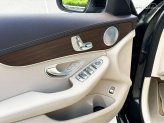 Mercedes-Benz C200 Exclusive 2020 - Màu đen, biển HN