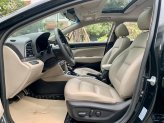 Hyundai Elantra 2019 - Màu đen, biển Hà Nội