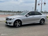 Mercedes-Benz C200 2013 - Cần bán gấp, xe còn mới, giá tốt 445tr