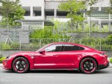 Porsche Taycan Turbo 2021 - Màu đỏ Carmine Red