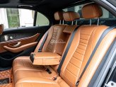 Mercedes-Benz E300 AMG 2021 - Cần bán xe màu đen