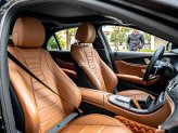 Mercedes-Benz E300 AMG 2021 - Cần bán xe màu đen